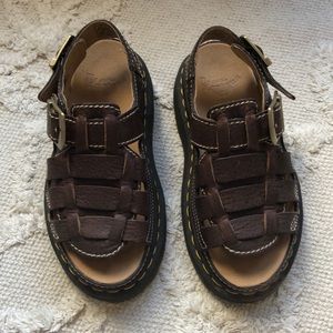 dr marten fisherman sandals, brown, womens size 5